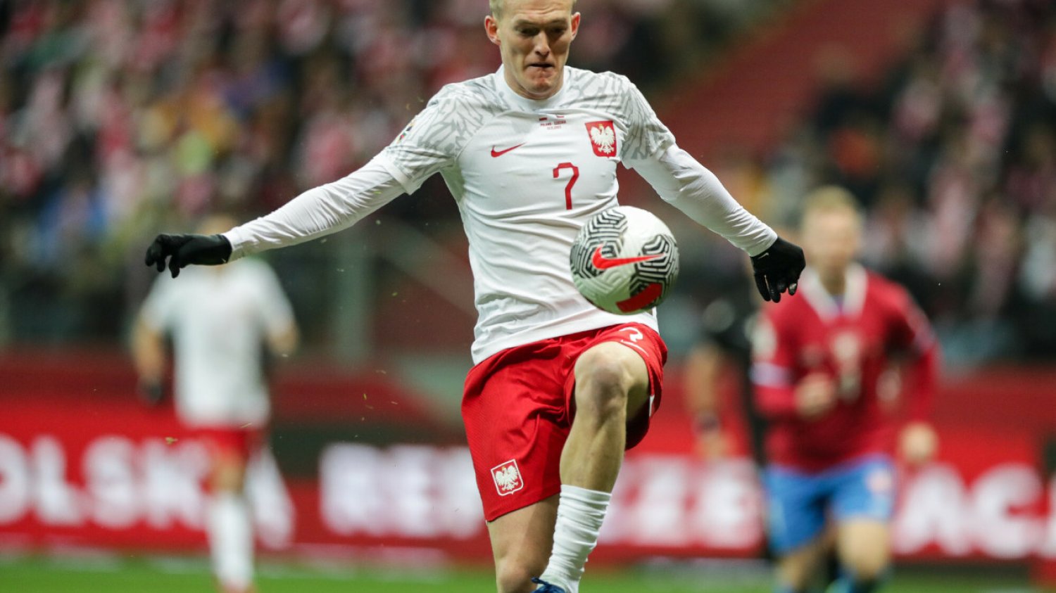Karol Świderski trafił do szpitala. Wiadomo, co się stało w przerwie meczu