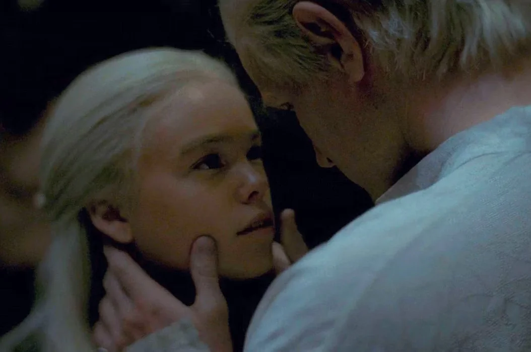 "Ród smoka": najbardziej szokujące momenty Rhaenyra i Daemon w "Rodzie smoka"