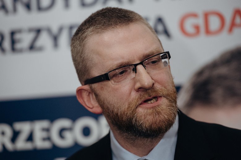 Grzegorz Braun został "zdjęty" z anteny podczas programu "Minęła 20" w TVP Info.