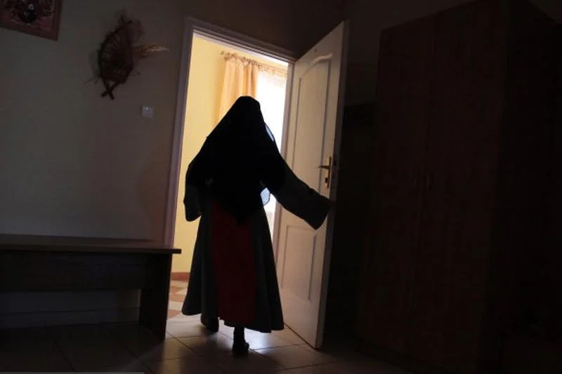 Wychowanek skazanej siostry Bernadetty chce od niej i zakonu milion złotych