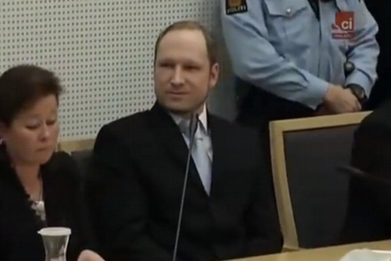 Anders Breivik czuje się prześladowany w więzieniu. Żąda nowszego PlayStation i wyższego kieszonkowego