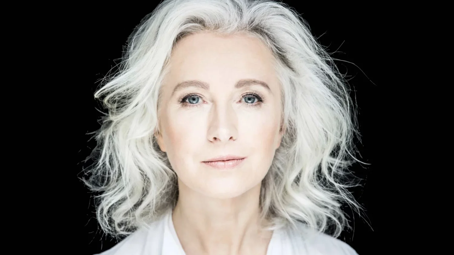 Manuela Gretkowska z felietonami w naTemat. Tym razem pisze o Idze Świątek.