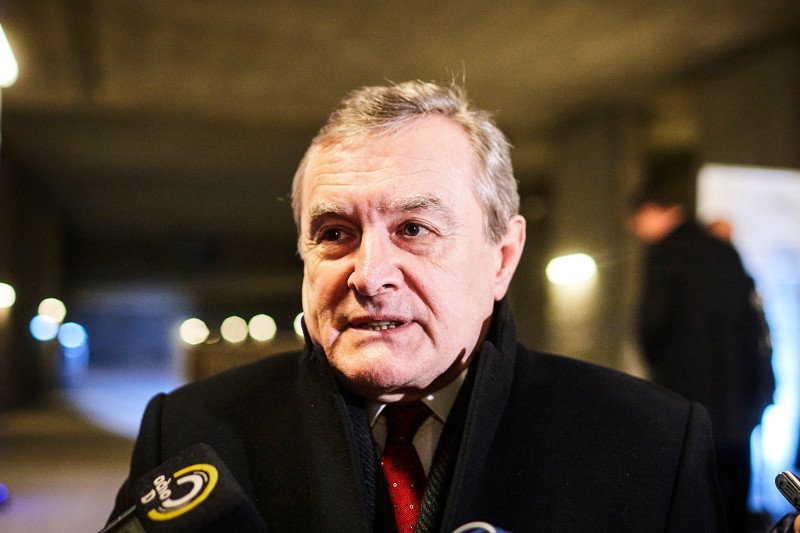 Piątkowe spotkanie Piotra Glińskiego z Pawło Rozenką nie przyniosło przełomu.