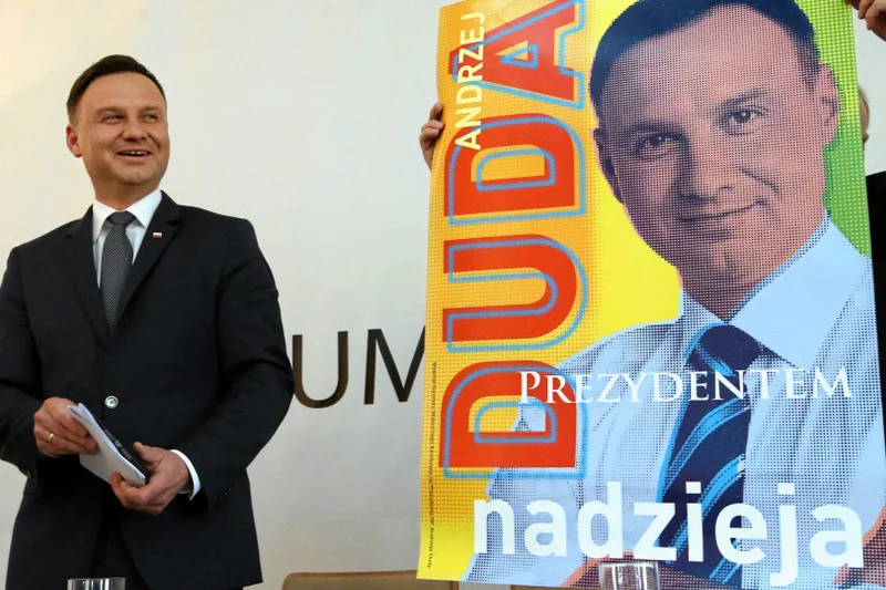 Głosują na Dudę choć nie liczą, że podpisze ustawę o związkach partnerskich