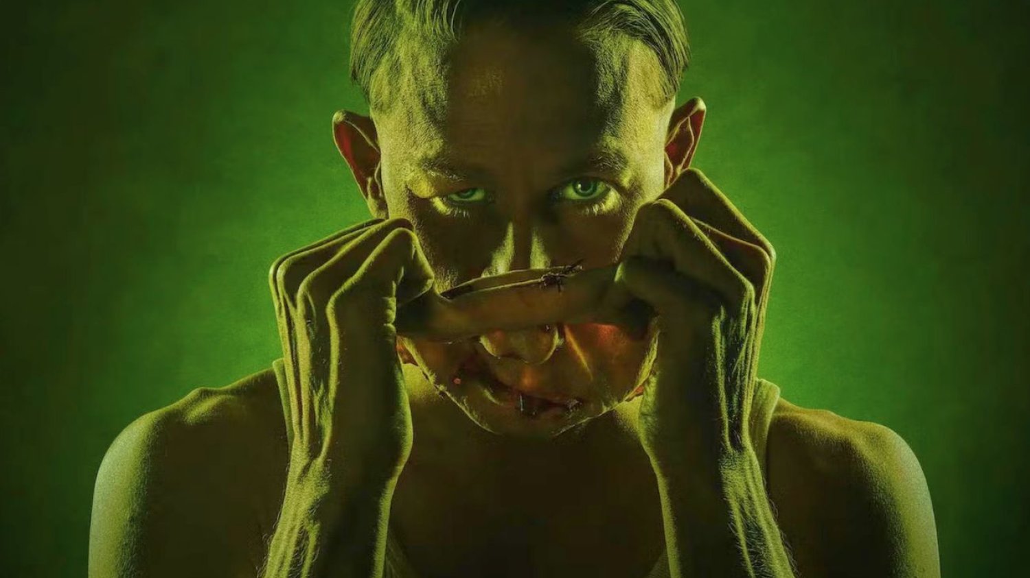 Charlie Hunnam jako Ed Gein