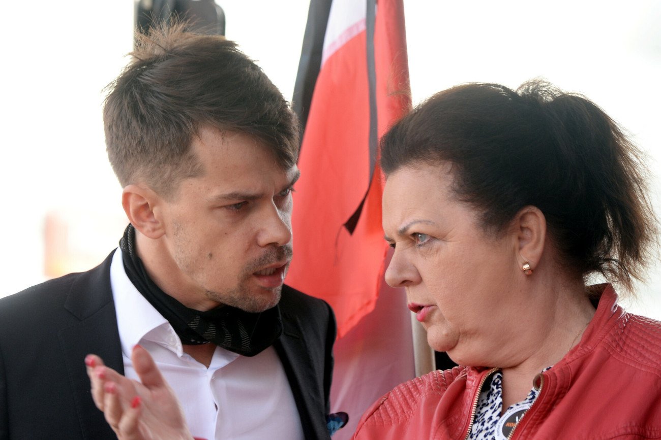 Renata Beger i Michał Kołodziejczak podczas strajku przeciwko "Piątce dla zwierząt". 2020 rok