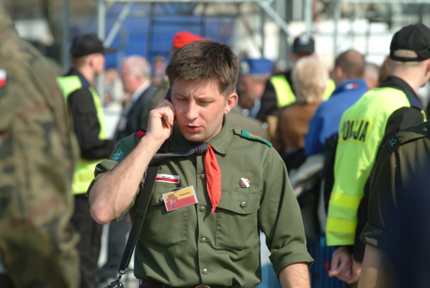 Obecny poseł PiS Michał Dworczyk długo działał w harcerstwie. Wkrótce ma zostać ministrem od Obrony Terytorialnej