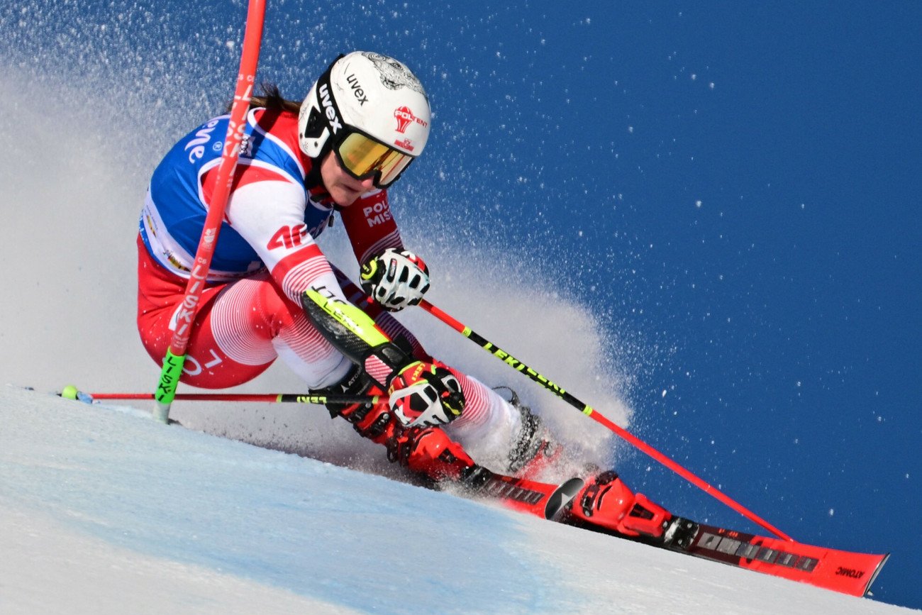 Maryna Gąsienica-Daniel na półmetku olimpijskiej rywalizacji jest na 11 miejsc, ze sporą stratą do liderki.