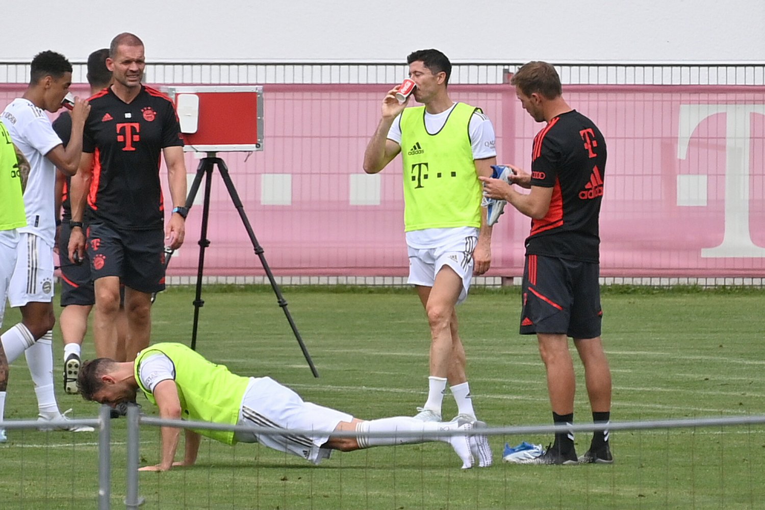 Robert Lewandowski ukarany przez trenera. Trwa przeciąganie liny z Bayernem Monachium