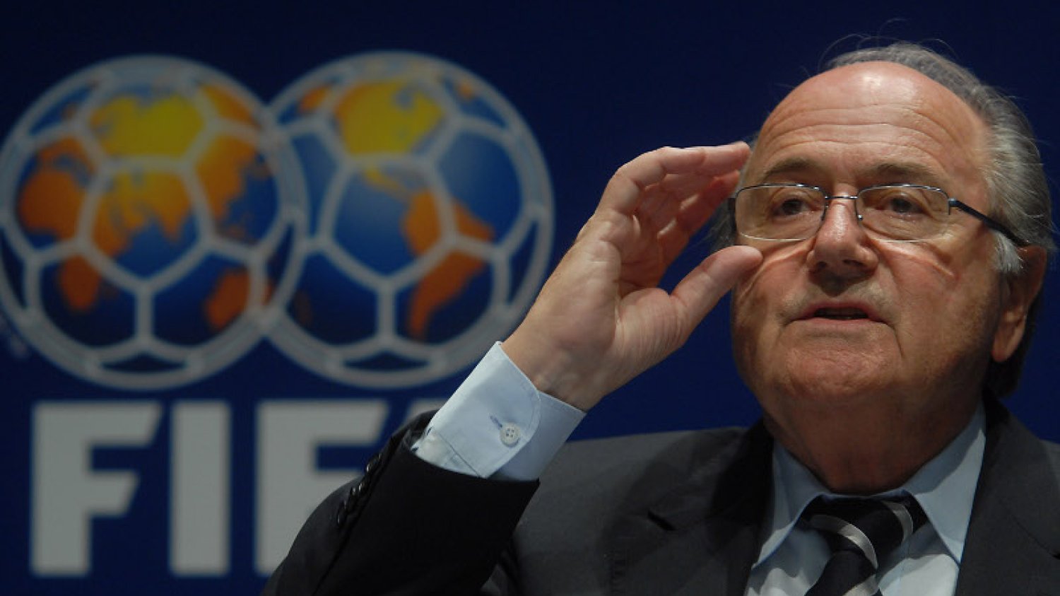 Przewodniczący FIFA Sepp Blatter nie dopatrzył się korupcji ze strony Rosji i Kataru.