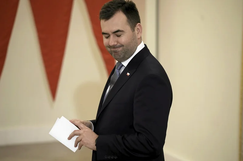 Błażej Spychalski przekazał, że rekonstrukcja nastąpi w przyszłym tygodniu. Taką decyzję miał podjąć prezydent.
