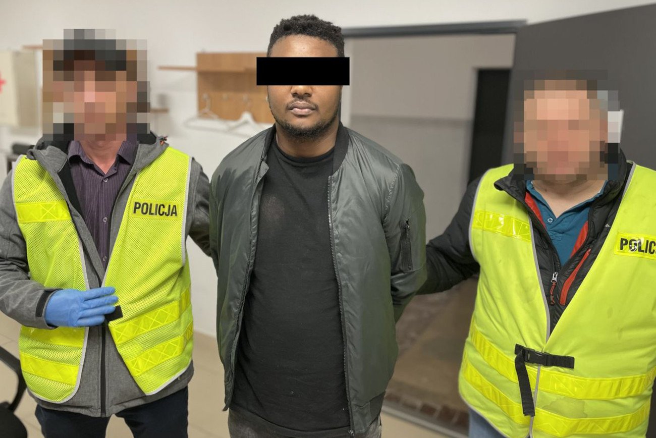 Zazdrosny 26-latek próbował zabić swoją dziewczynę.