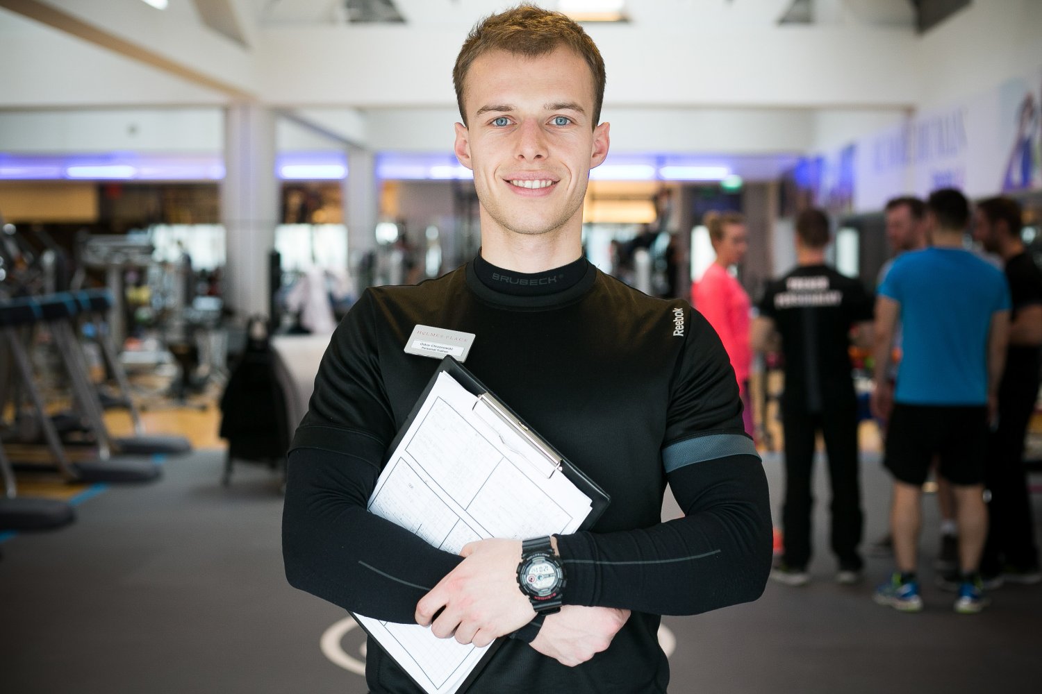 Oskar Chrzanowski - trener personalny Holmes Place