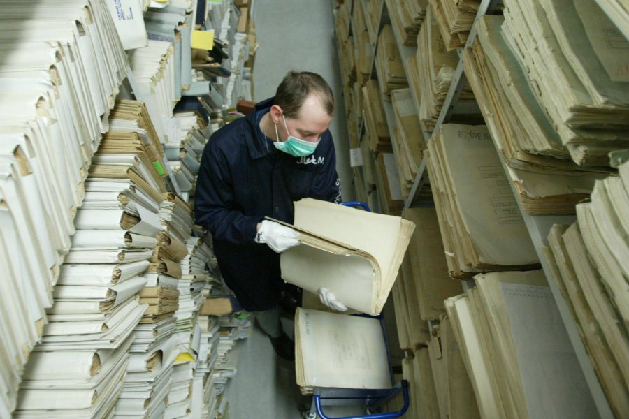 IPN odtajnił akta dotyczące działań CIA na Bliskim Wschodzie.