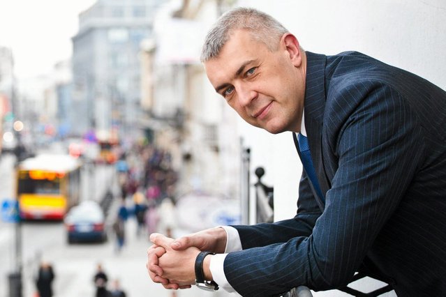 Roman Giertych ironicznie skomentował informacje o "głośnej imprezie", którą zorganizował w swoim domu