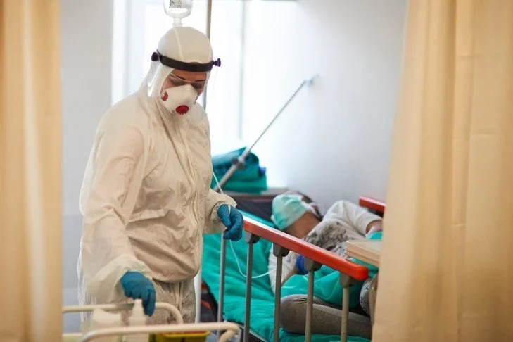 Lekarze informują, że nie dostali wszystkich pieniędzy za walkę z koronawirusem.