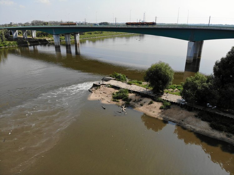 Do awarii w "Czajce" doszło w sobotę. Awaria w oczyszczalni ścieków "Czajka" w Warszawie. Jest komunikat GIS.