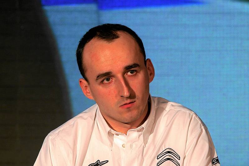 W ocenie TVN24 rajdy na najwyższym poziomie przerosły Roberta Kubicę. W tym samym materiale stacja podaje, że rajd wygrał kierowca, który... nie startował.