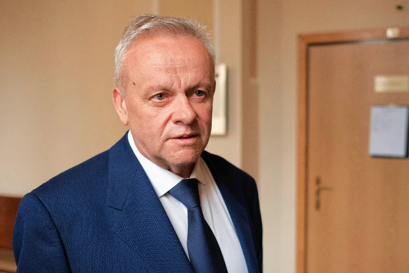 Sąd uznał winę Mirosława Karapyty i skazał byłego marszałka województwa podkarpackiego na 4 lata więzienia.