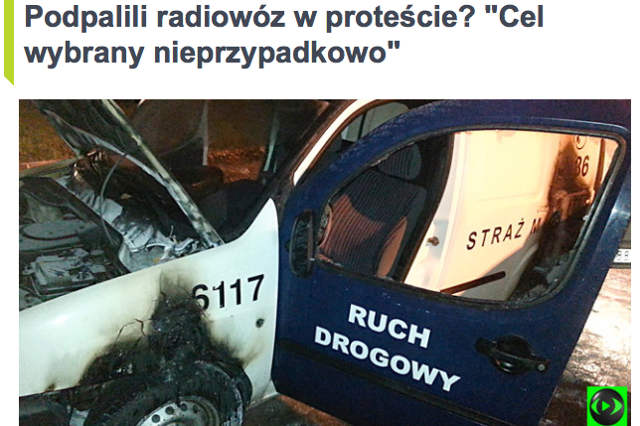Płonący samochód miał być iskrą rewolucji.