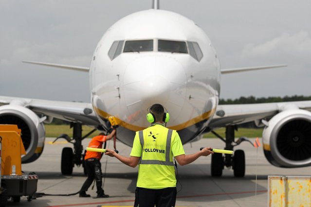 Ryanair publikuje listę odwołanych lotów.