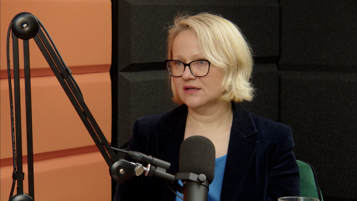 Co zwykli Rosjanie myślą o wojnie w Ukrainie? Maria Charmast o propagandzie