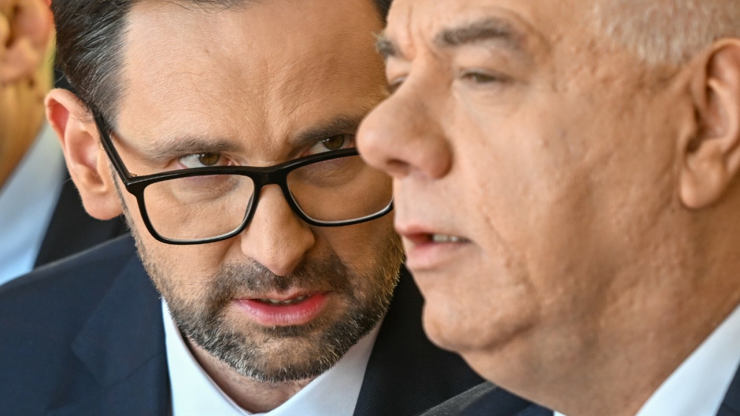 Biernacki: Kaczyński w rozmowach z Obajtkiem podejmował decyzje w sprawie sprzedaży Lotosu
