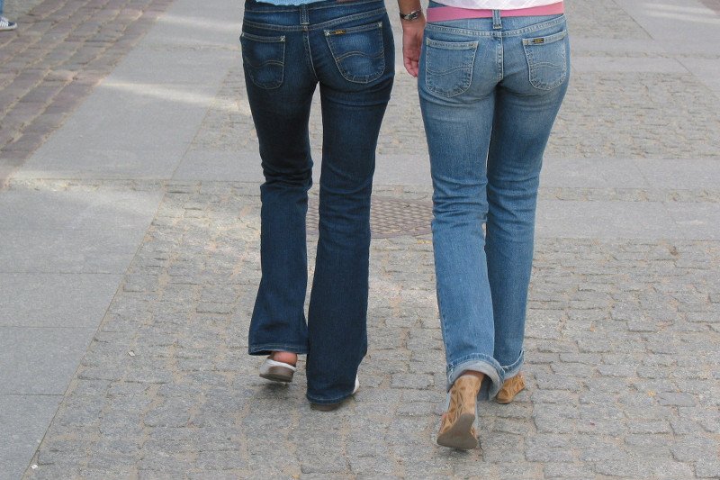 Problem ubóstwa menstruacyjnego dotyka także kobiety mieszkające w Polsce.