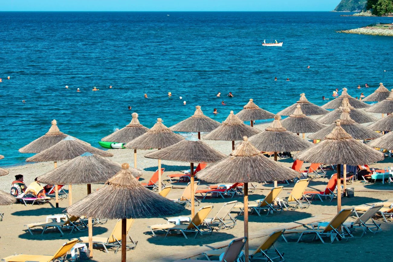 Polak rozczarowany wakacjami na Krecie Polak zawiedziony wakacjami w Grecji. Problemem była m.in. plaża