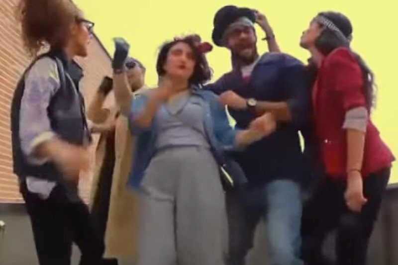 91 batów i 6 miesięcy więzienia. Młodzi Irańczycy ukaranie za nagranie teledysku do utworu "Happy"