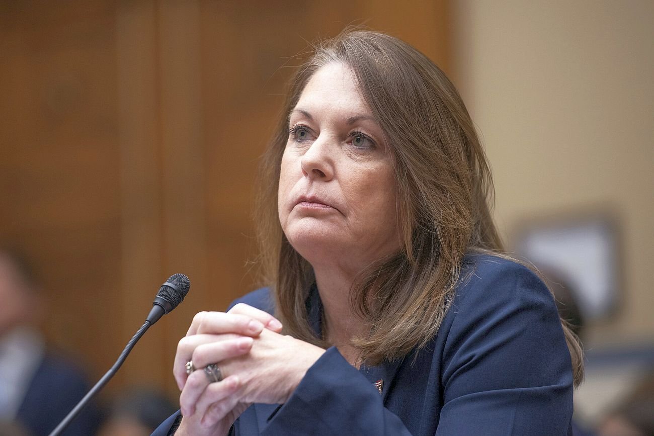 Kontrowersyjna szefowa Secret Service ustępuje ze stanowiska