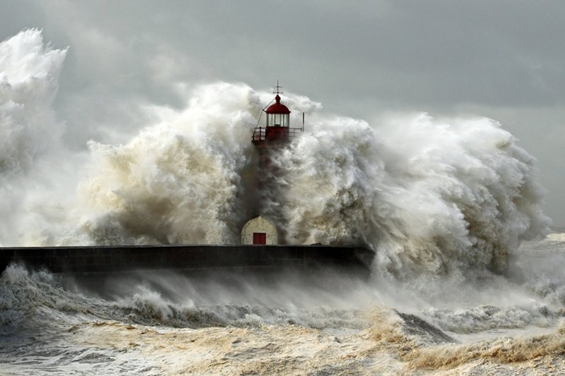 Od Bałtyku nadciąga orkan Ksawier