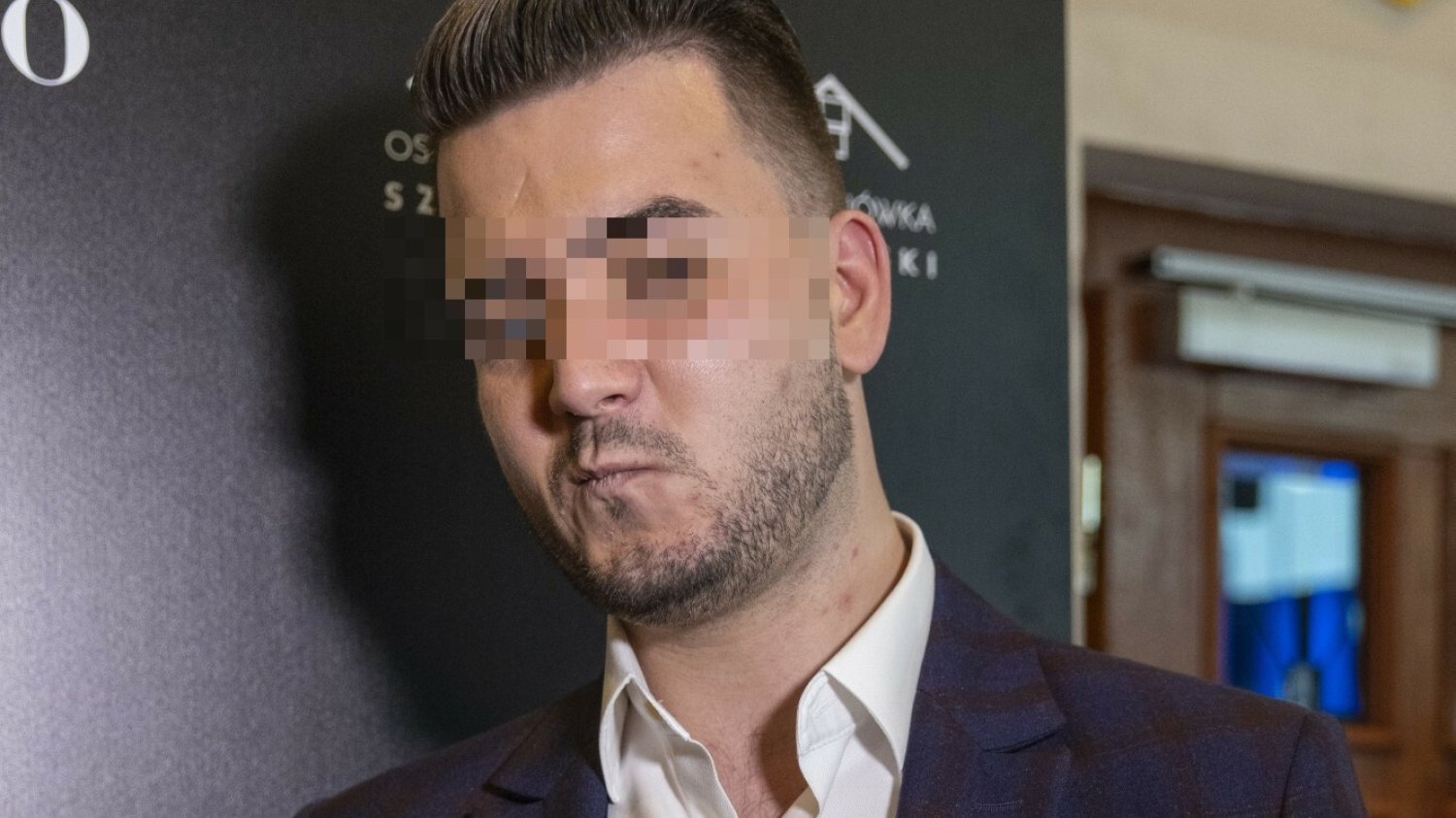 Proces byłego rzecznika MON Bartłomieja M. Oskarżonego nie było w sądzie