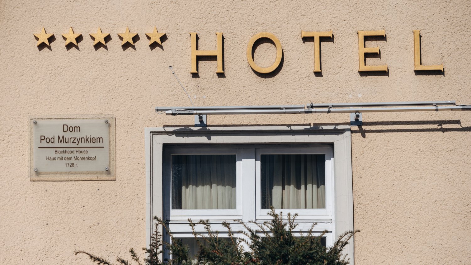 Od kiedy otwarte będą hotele? Luzowanie obostrzeń wobec branży hotelarskiej rozpoczyna się już od 8 maja 2021 roku.