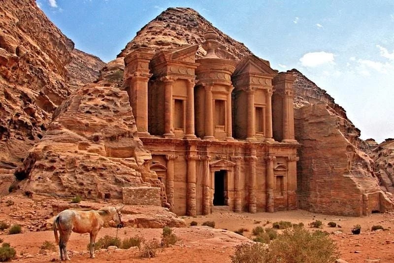 Petra to widoki, które zapierają dech w piersiach