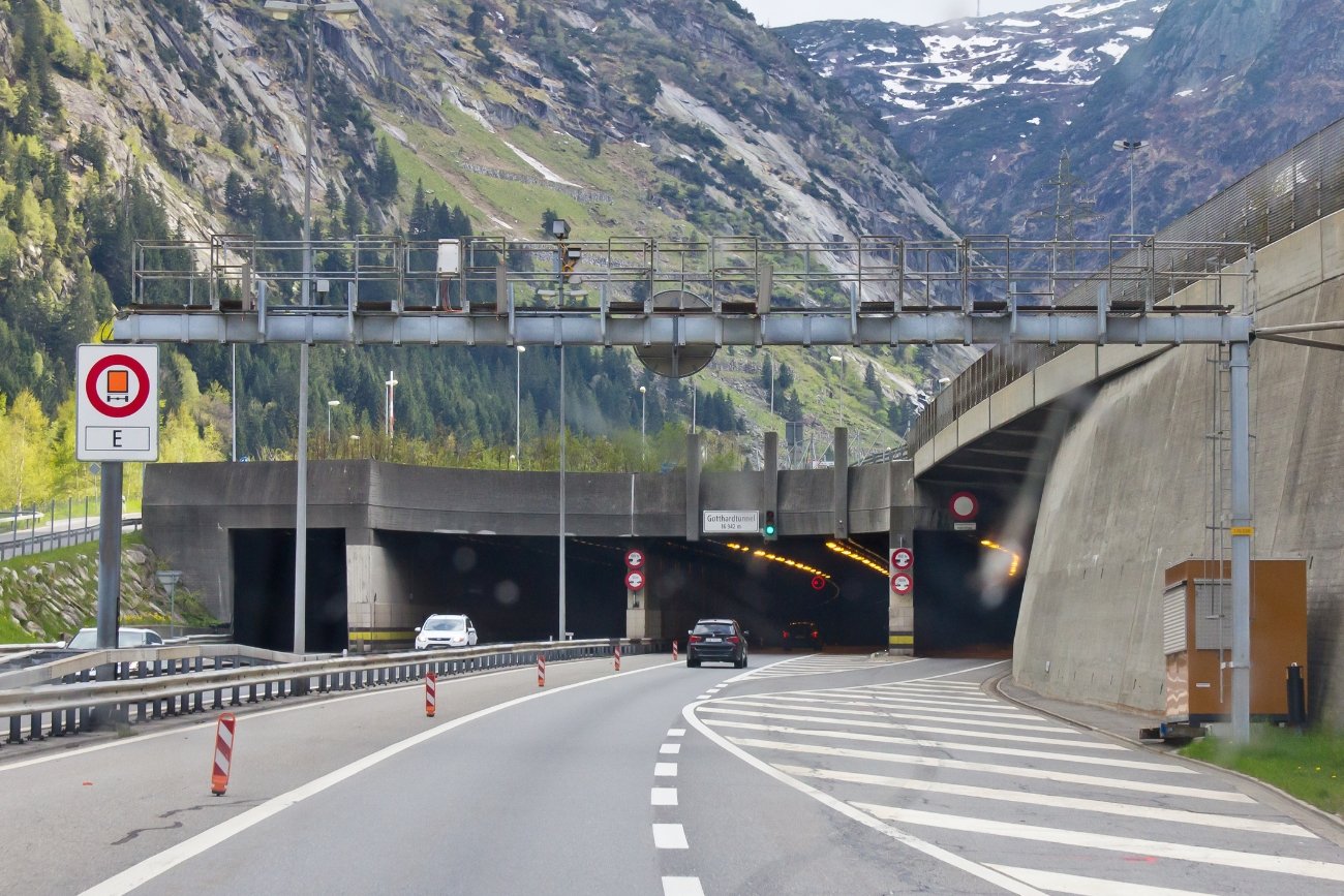 Szwajcarzy chcą opłat za przejazdy.
