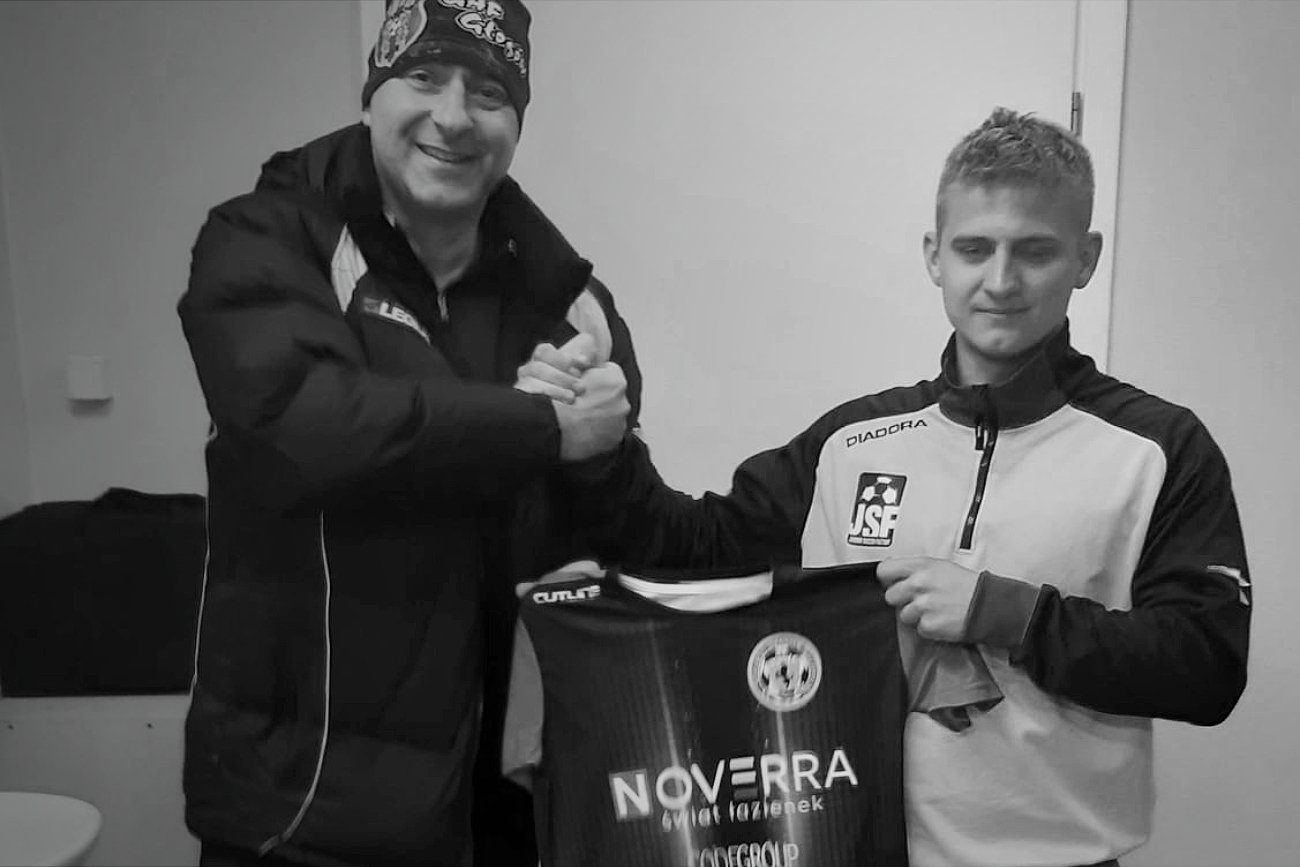 Nie żyje zawodnik TS Noverra Głogów Małopolski Franciszek Pazdan (na zdjęciu po prawej).