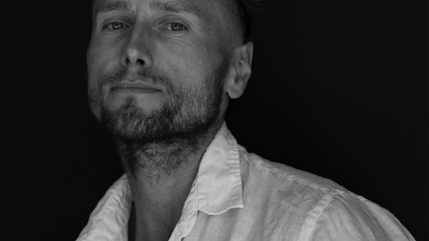 Artur Ligęska, w maju wrócił z Dubaju, gdzie spędził 13 miesięcy w wiezieniu niesłusznie oskarżony o posiadanie narkotyków. Skazany na dożywocie