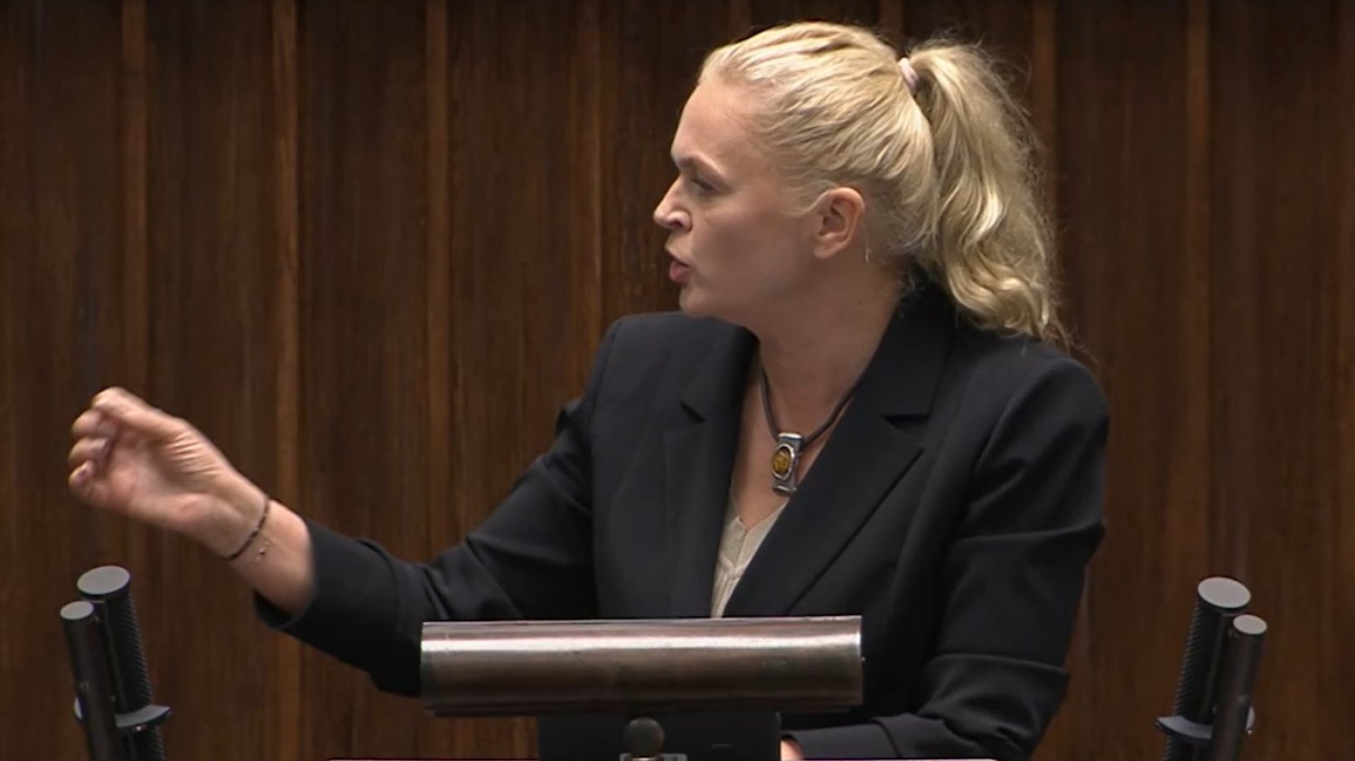 Ogromna awantura w Sejmie o Macierewicza. W akcji Gawkowski i Nowacka.