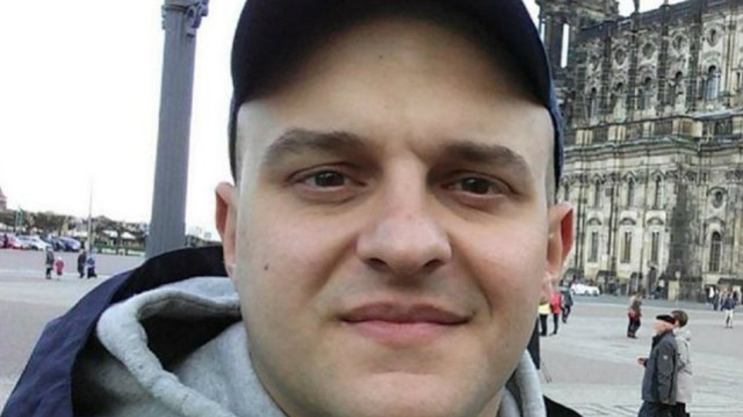 29-letniego Artura Walasa poszukuje policja w związku ze śmiercią 20-letniej Kai.
