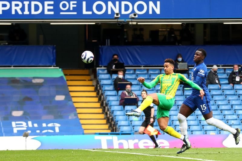 Chelsea Londyn przegrała sensacyjnie na swoim terenie z ekipą Kamila Grosickiego