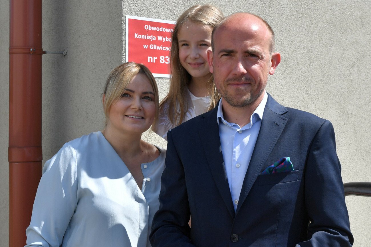 Katarzyna Kuczyńska-Budka z mężem Borysem Budką i córką Leną.