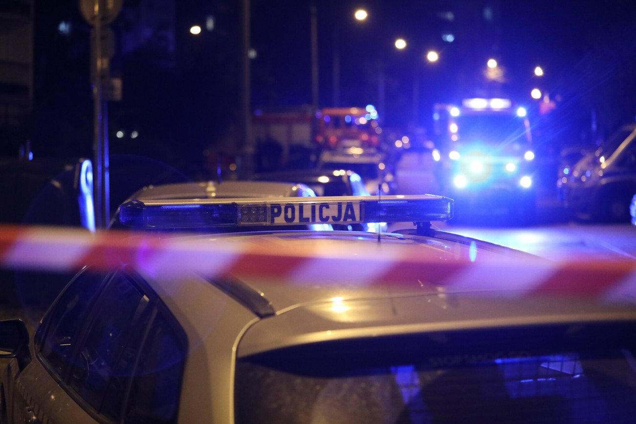 Strzelanina w Dąbrówce pod Poznaniem. Potrącony policjant w szpitalu.