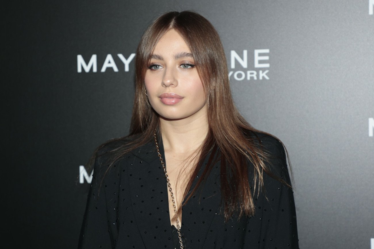 Oliwia Bieniuk dodała archiwalne zdjęcie z mamą.