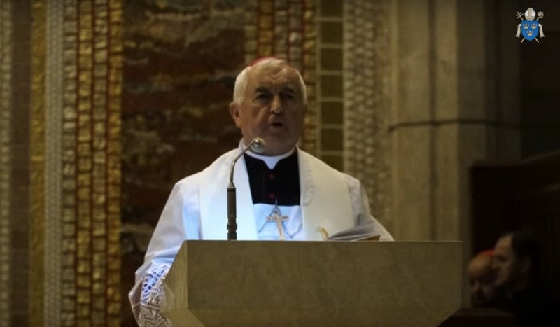 Bp Jan Szkodoń jest oskarżany o molestowanie seksualne