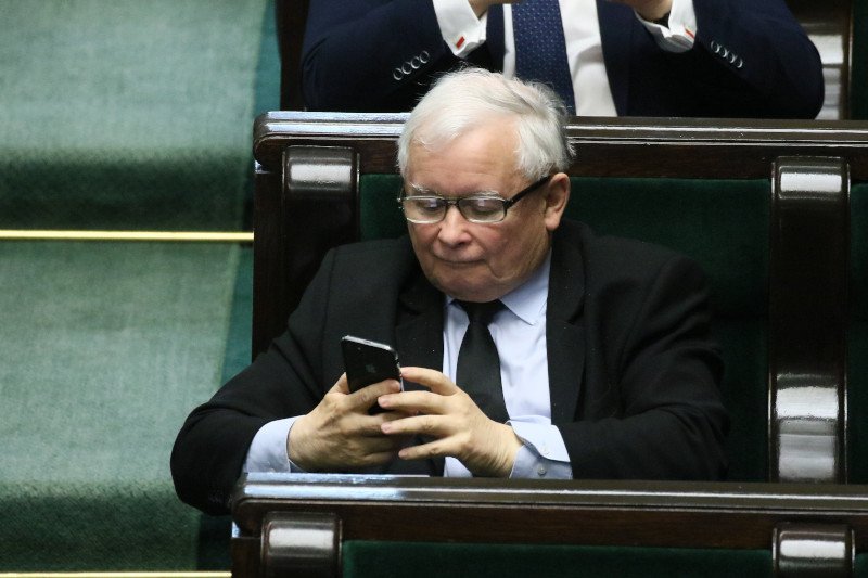 Jarosław Kaczyński podobno już wrócił z krótkiego urlopu.