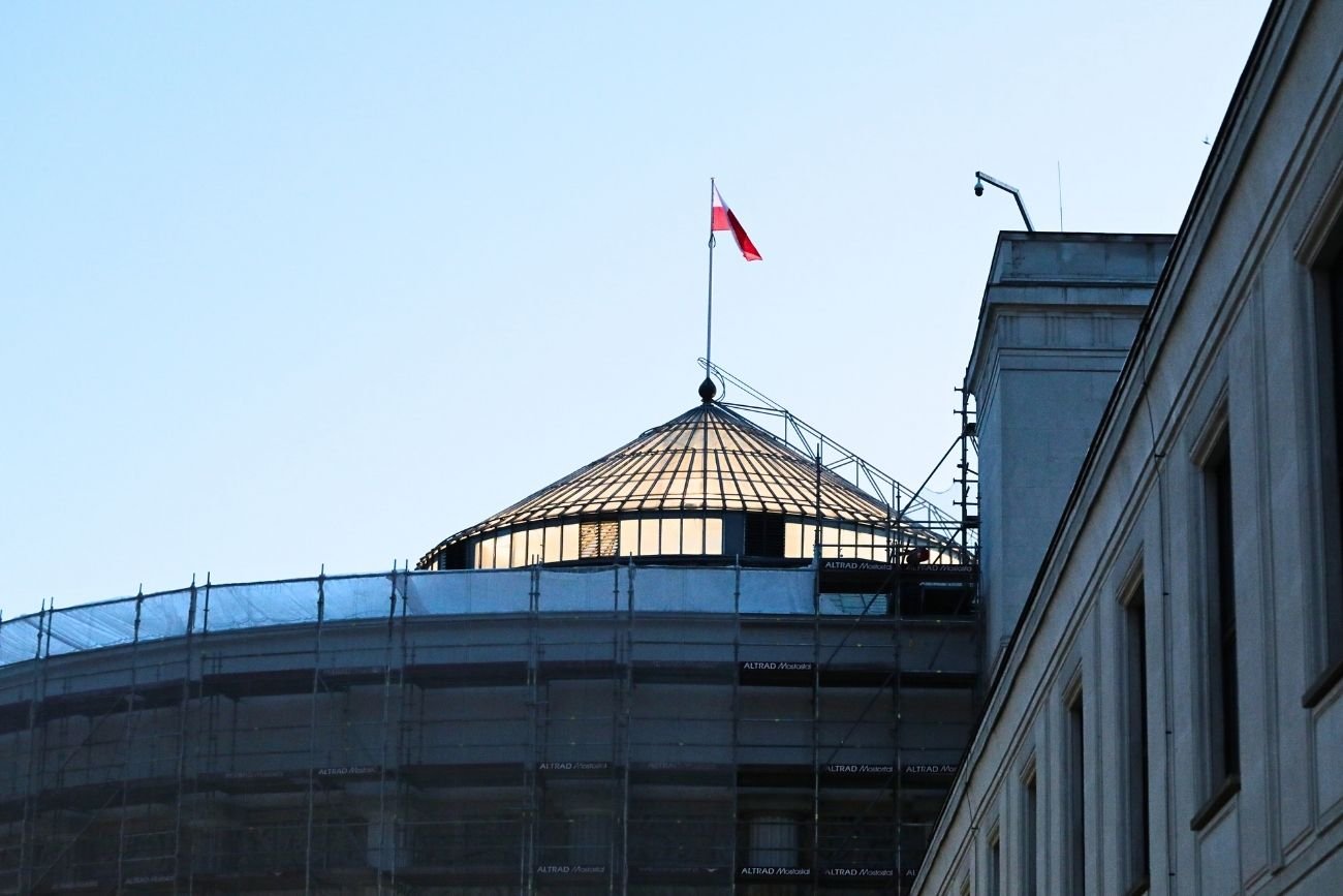 Myśleli, iż dron latał też nad Senatem. Policja wyjaśnia, co się stało