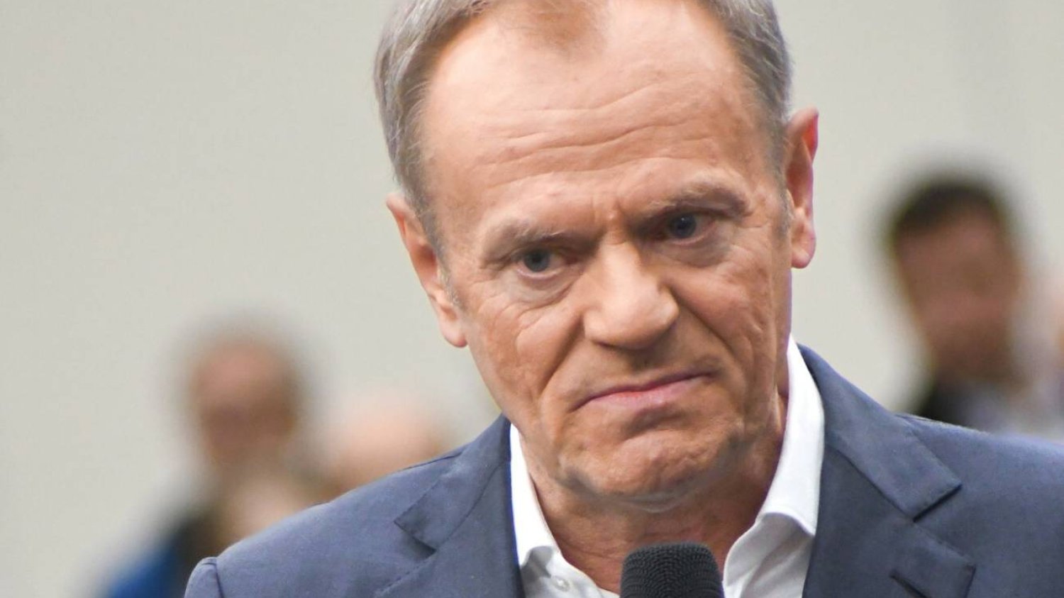 Donald Tusk w Bytomiu obrażany. Mężczyzna krzyczał "zamknij się"
