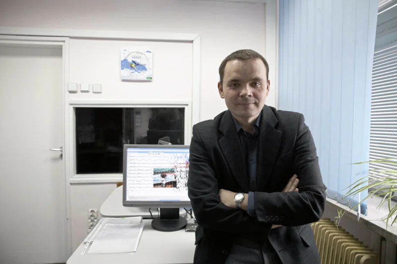 Dr hab. Adam Wichniak, specjalista medycyny snu z Instytutu Psychiatrii i Neurologii w Warszawie, zwraca uwagę na problem otyłości w kontekście niedoboru snu