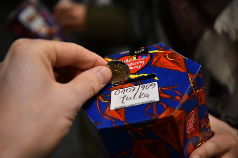 Ksiądz jednej z mieleckich parafii nie chciał dołożyć się do zbiórki WOŚP. Za to bardzo chętnie pytał o zbiórkę na narkotyki.